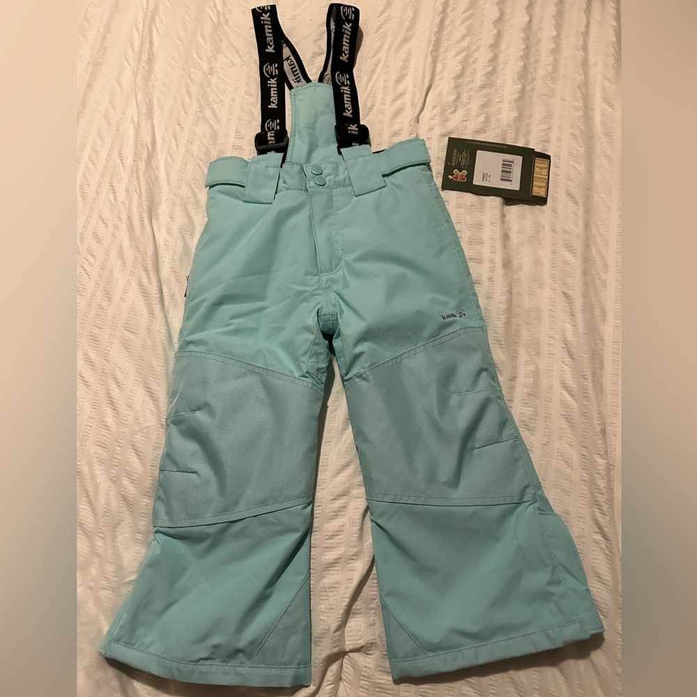 Kamik Big Girl Aspen Solid Ski pants- size 4- light blue (color: Water) NWT